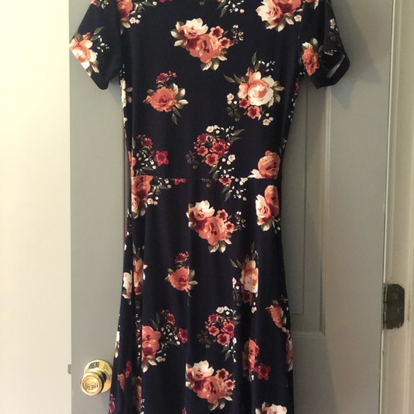 Bundle of women Dresses - Picture 10 of 13
